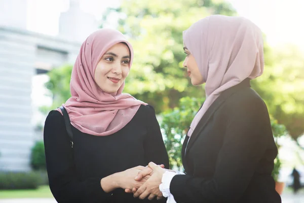 Rahasia Amal yang Disukai Allah Konsisten